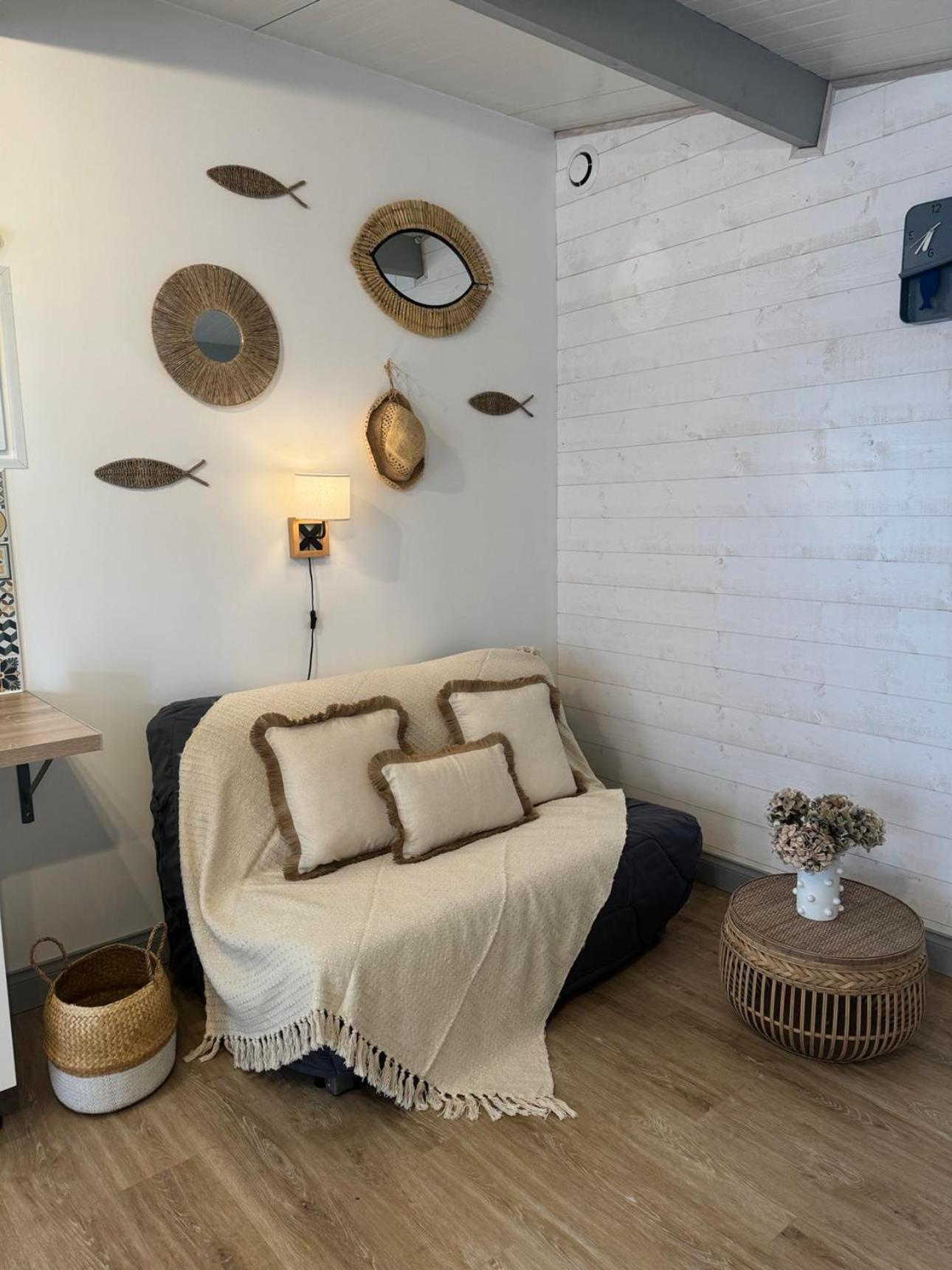 Face Aux Isles Villa Saint-Marcouf Bagian luar foto